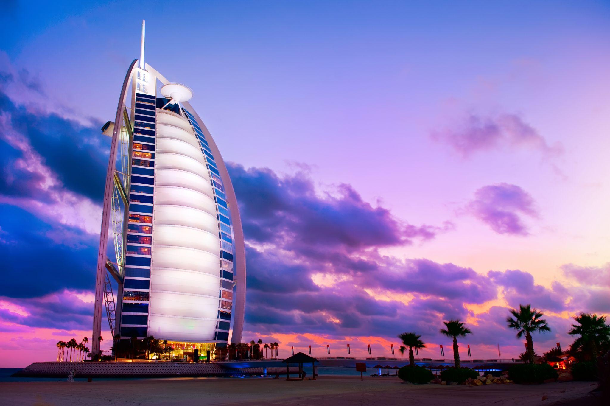 5 Top Luxury Hotels in Dubai  Top Companions